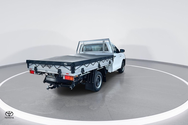 2021 Toyota Hilux Workmate image 8
