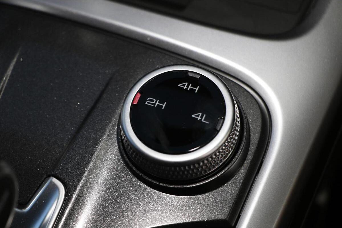 2024 GWM Tank 300 Ultra Auto 4x4 image 17