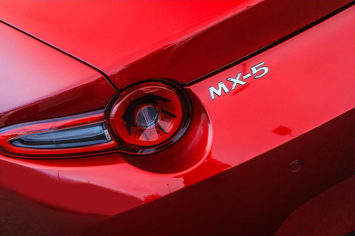 2024 Mazda MX-5 G20 ND Manual image 16