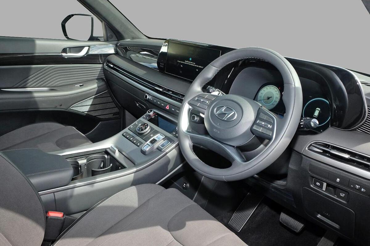 2025 Hyundai Palisade Calligraphy Black Ink Auto AWD MY25 image 5