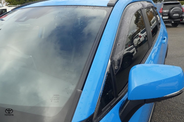 2020 Toyota RAV4 Hybrid Cruiser-AWD image 7