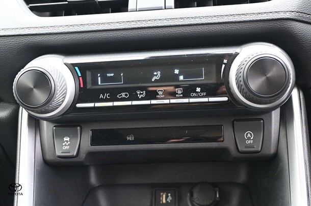 2022 Toyota RAV4 Hybrid GX AWD image 13
