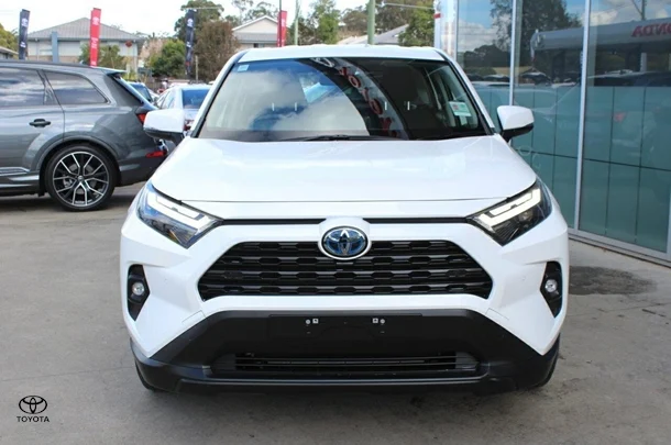 2024 Toyota RAV4 Hybrid GX-2WD image 3