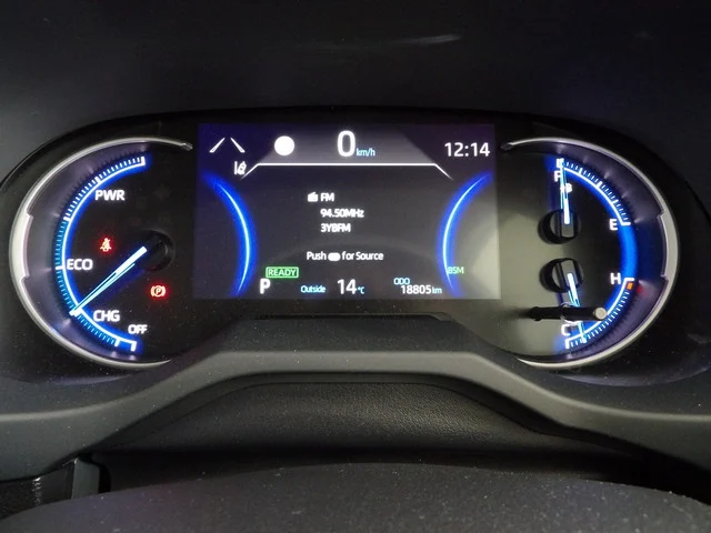 2020 Toyota Rav4 Hybrid GX AWD image 8