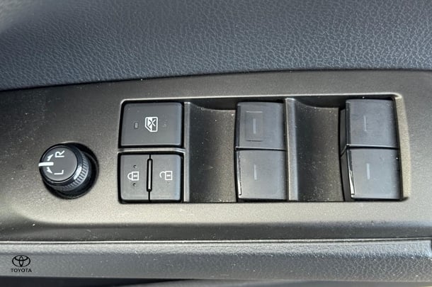 2024 Toyota Camry Ascent image 14