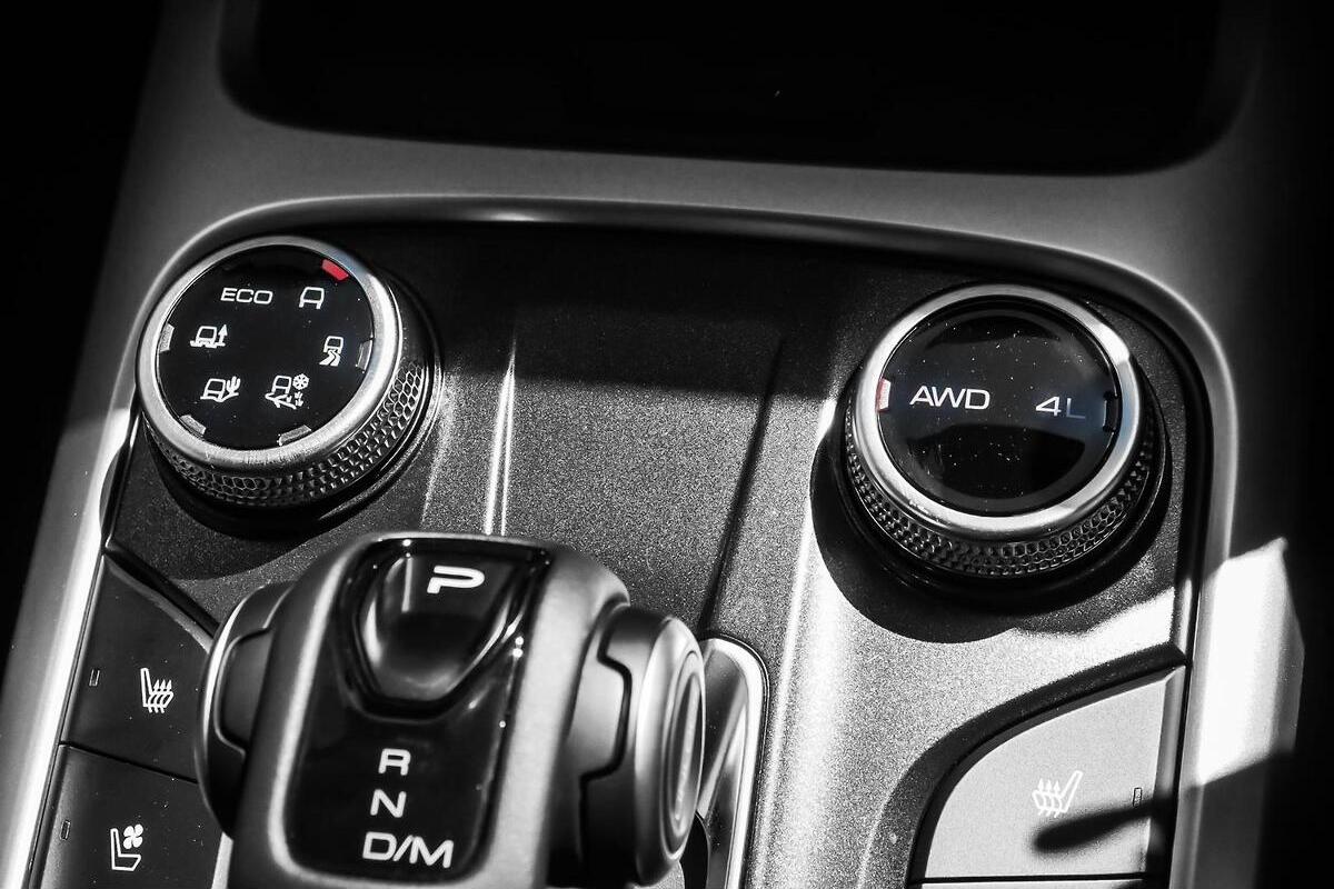 2025 GWM Tank 300 Ultra Hybrid Auto 4x4 image 23