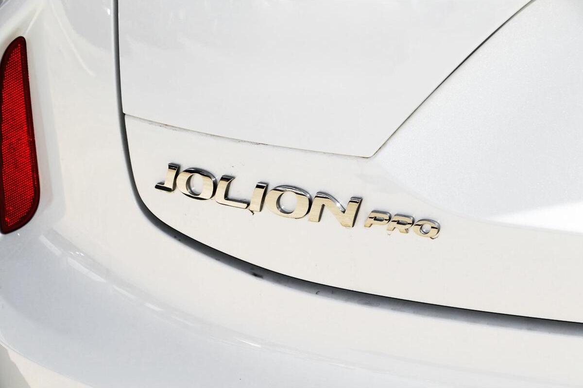 2025 GWM Haval Jolion Ultra Hybrid Auto image 12