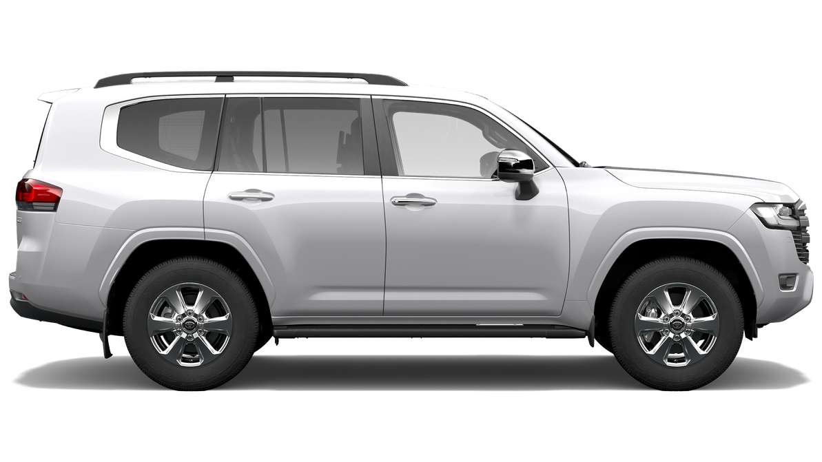 2025 Toyota LandCruiser 300 Sahara Automatic image 2