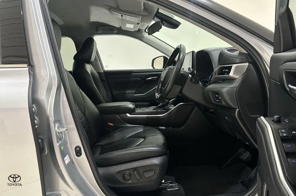 2021 Toyota Kluger Hybrid GXL AWD image 15