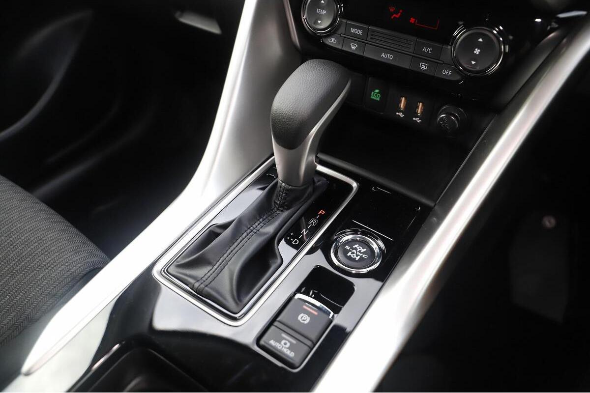 2025 Mitsubishi Eclipse Cross LS YB Auto AWD MY24 image 16