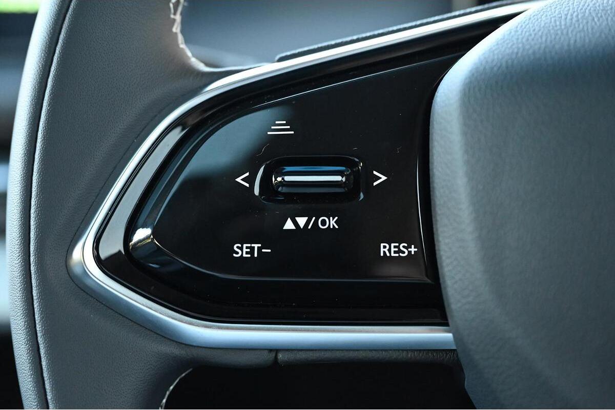 2024 LDV MIFA Executive Auto MY23 image 14