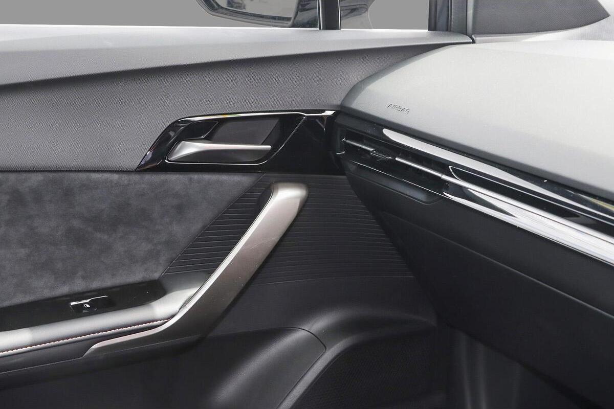 2024 MG MG4 XPOWER Auto AWD MY24 image 11