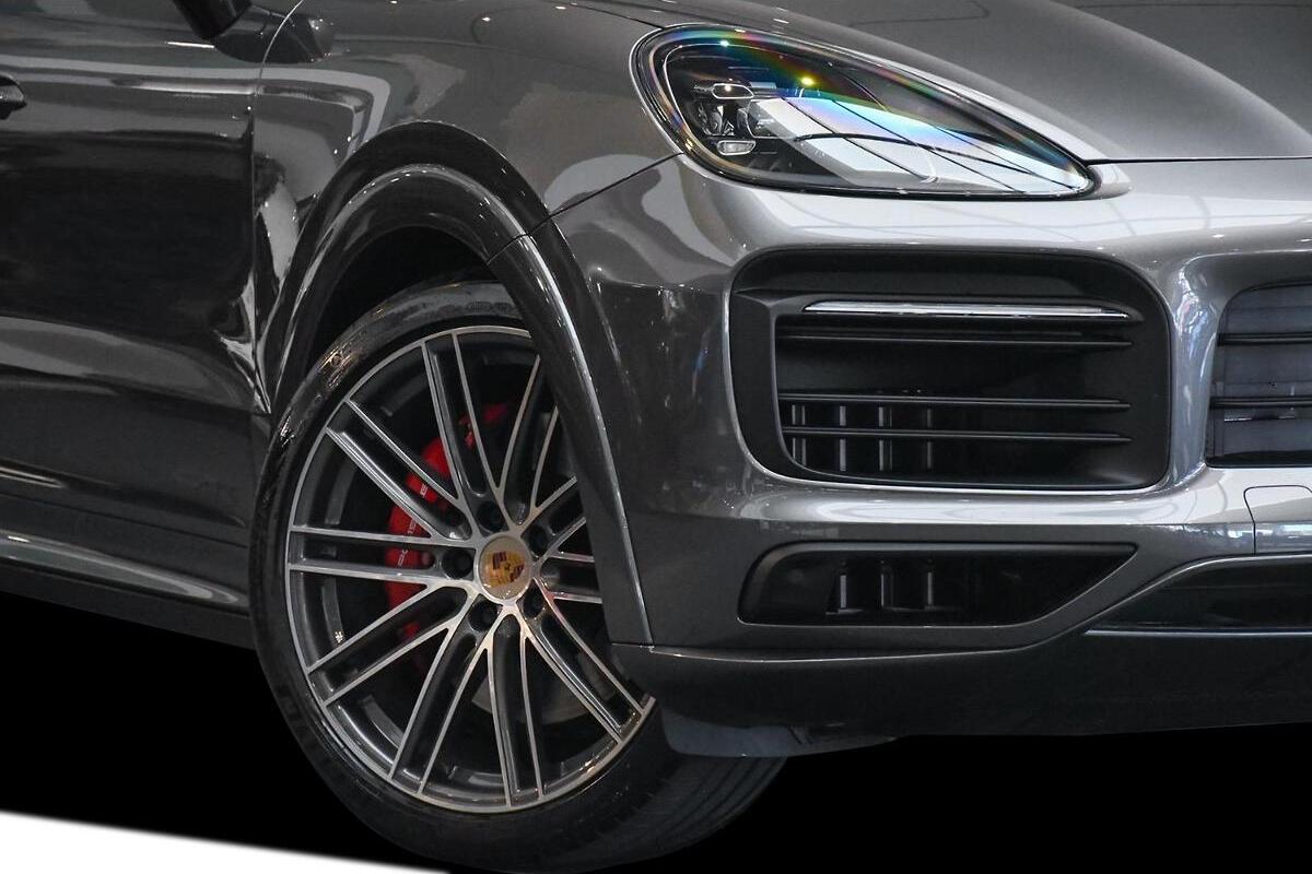 2024 Porsche Cayenne GTS 9YA II Auto 4x4 MY25 image 18