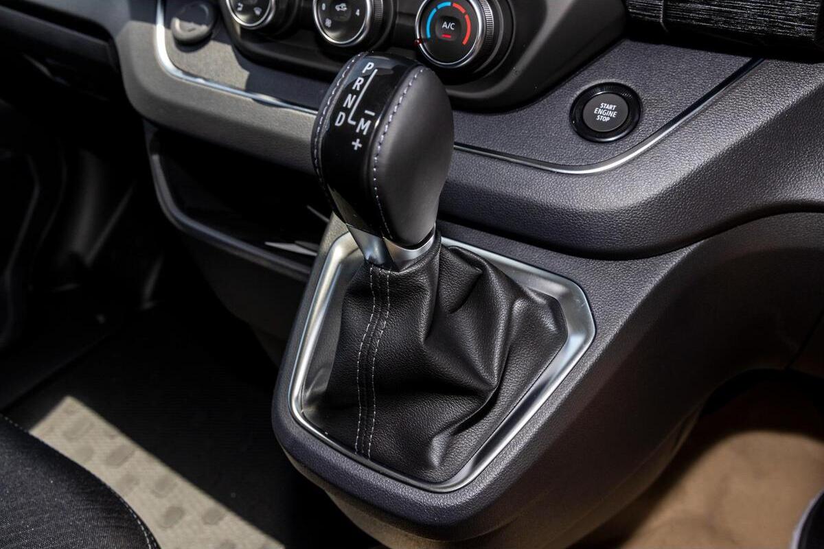 2024 Renault Trafic Premium SWB Auto MY24 image 17