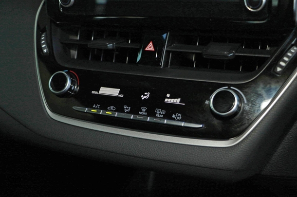 2022 Toyota Corolla Ascent Sport image 14