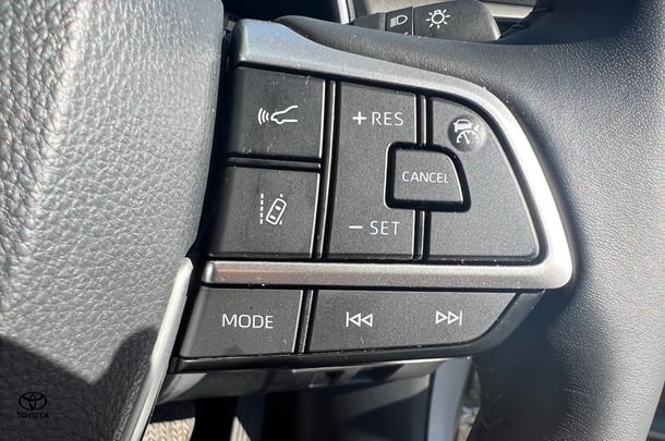 2024 Toyota Kluger GX image 15