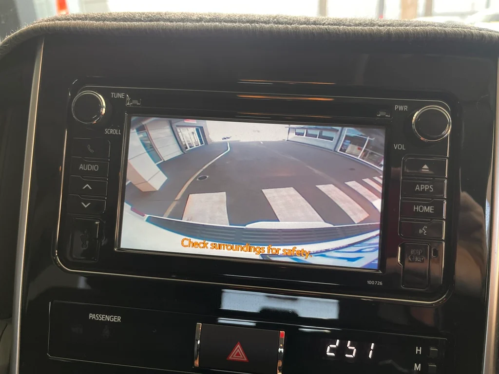 2020 Toyota Landcruiser GXL image 20
