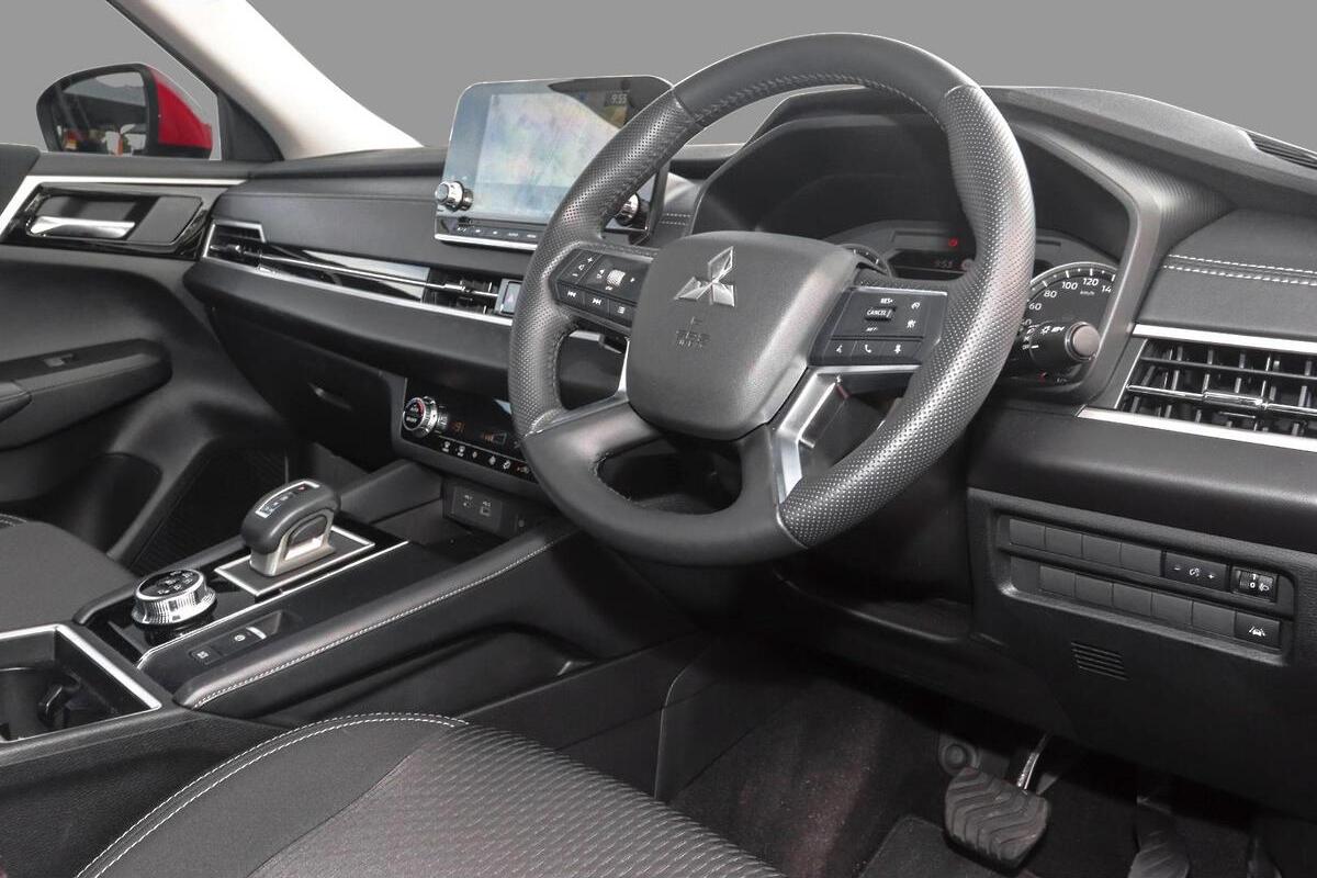 2024 Mitsubishi Outlander LS ZM Auto 2WD MY24 image 8