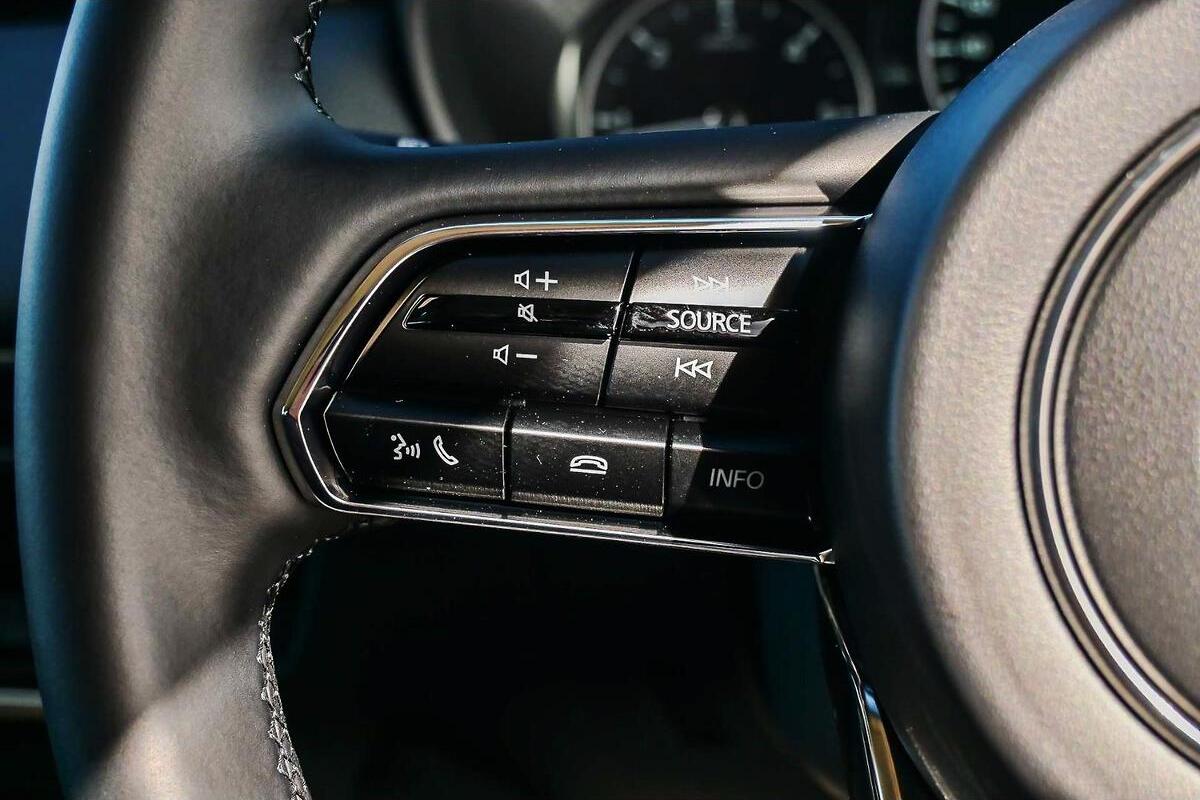 2024 Mazda CX-60 P50e Evolve KH Series Auto i-ACTIV AWD image 15