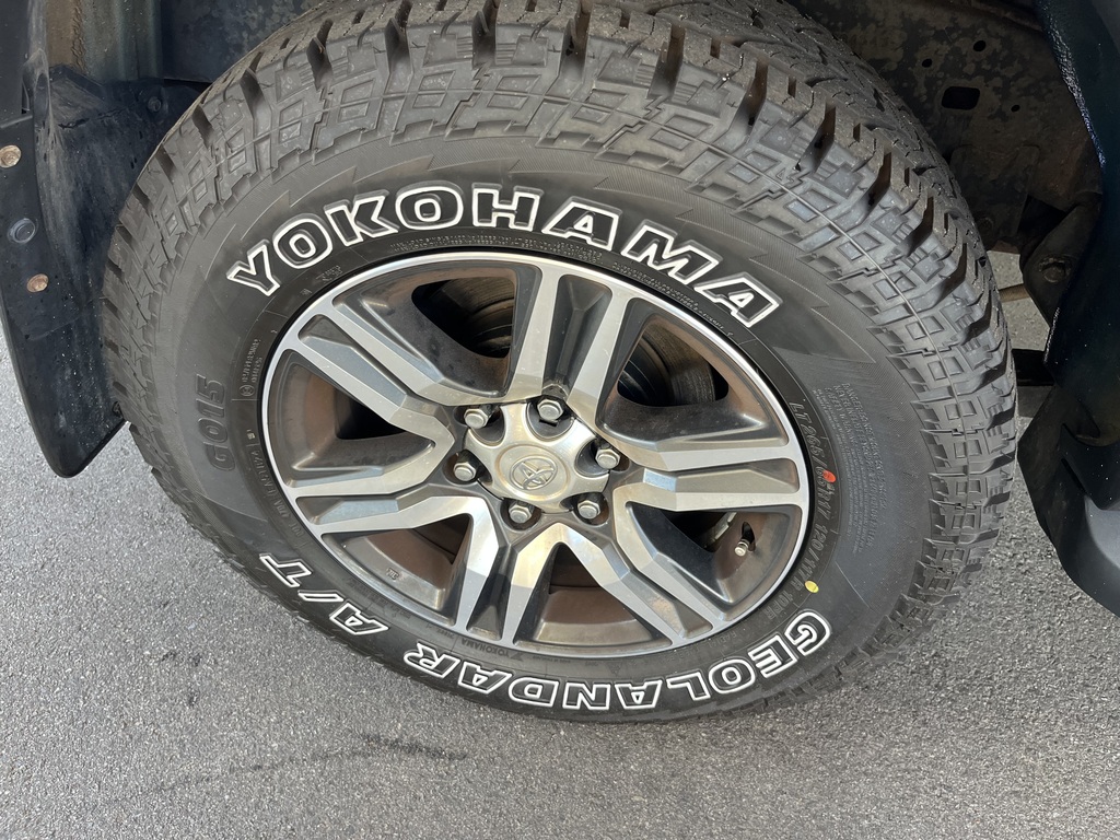 2020 Toyota Fortuner GX image 16
