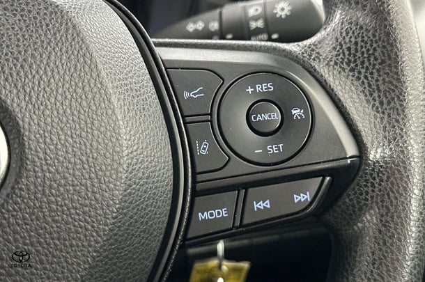 2022 Toyota Corolla Ascent Sport image 21