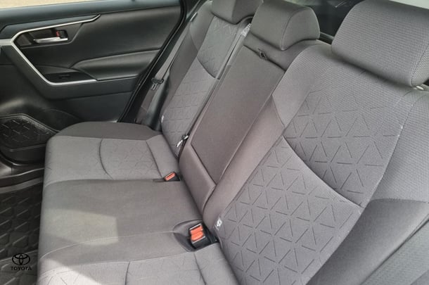 2021 Toyota RAV4 GXL-2WD image 13