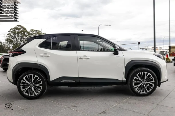 2021 Toyota Yaris Cross Hybrid Urban image 4