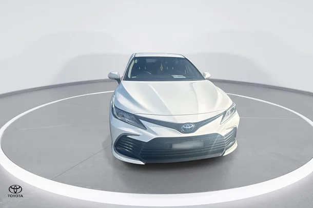 2021 Toyota Camry Hybrid Ascent image 3