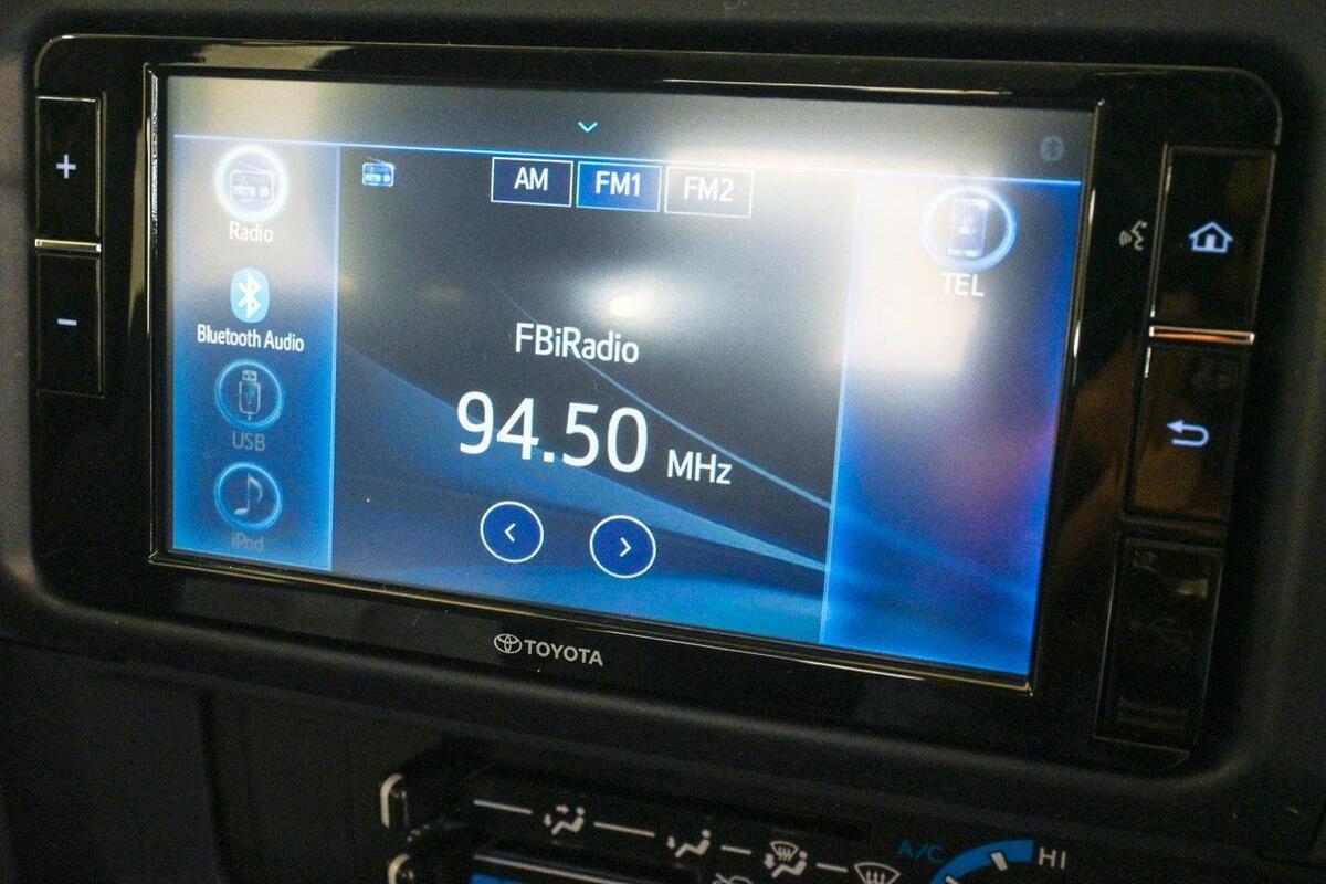 2024 Toyota Landcruiser GXL Manual 4x4 Double Cab image 11