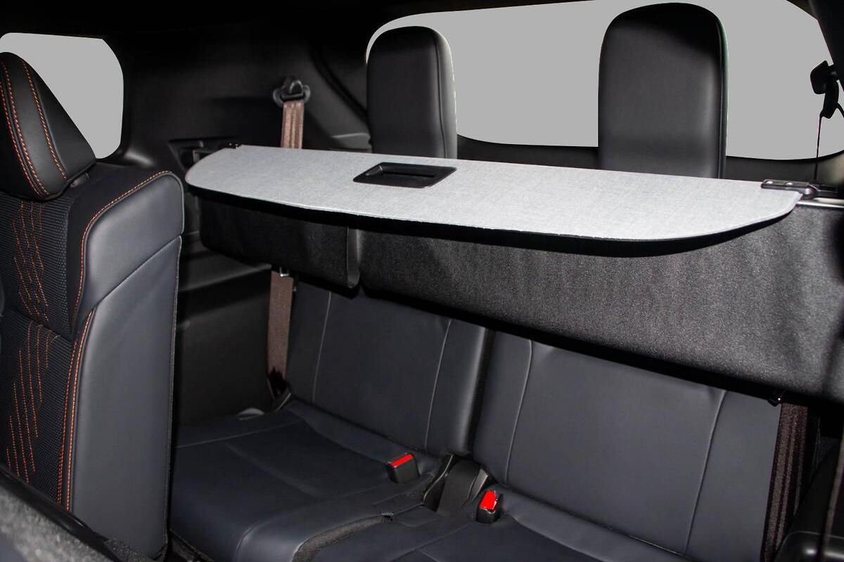 2024 Mitsubishi Outlander Exceed Tourer ZM Auto AWD MY24 image 10