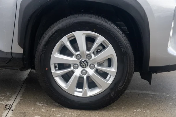 2023 Toyota Yaris Cross Hybrid GX image 22