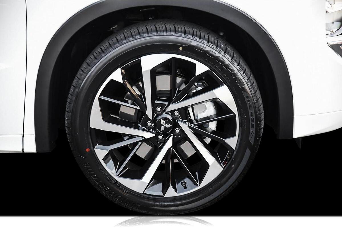 2024 Mitsubishi Outlander Exceed ZM Auto AWD MY24 image 22