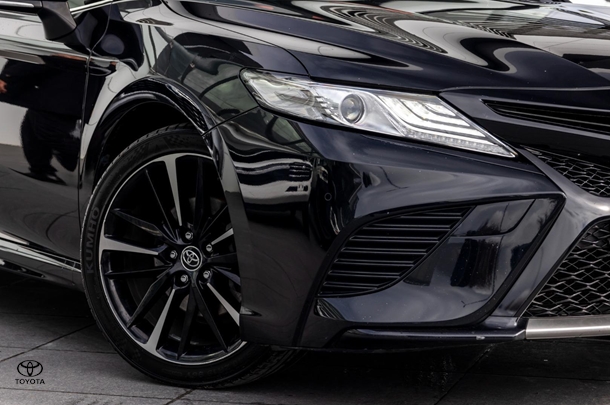 2018 Toyota CAMRY SX image 7