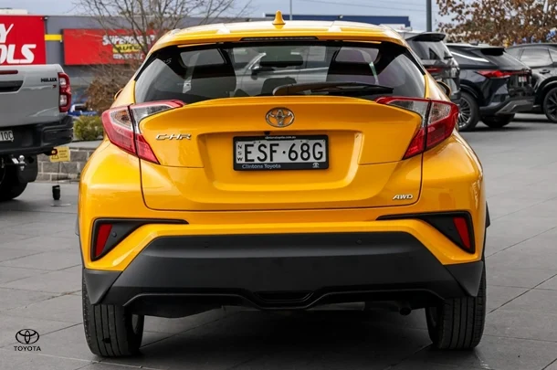 2021 Toyota CH-R GXL AWD image 6