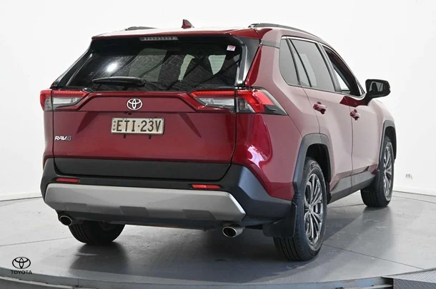 2022 Toyota RAV4 GXL-2WD image 5