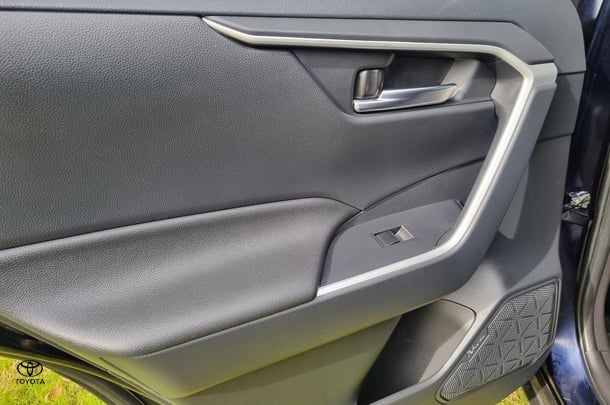 2021 Toyota RAV4 GXL-2WD image 12