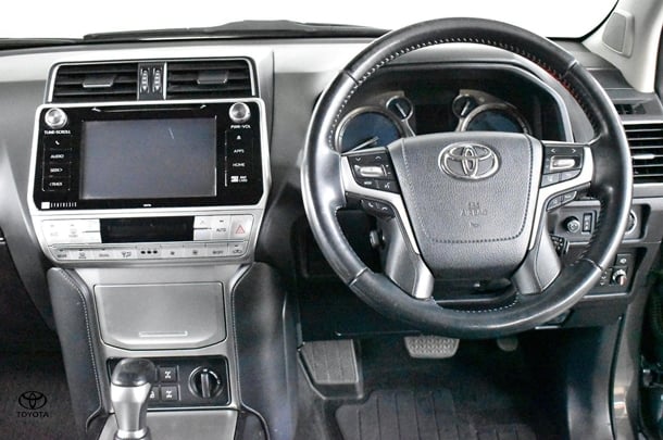 2019 Toyota Prado VX image 5