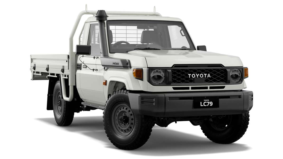 2024 Toyota LandCruiser 79 WorkMate Single-Cab Cab-Chassis image 1