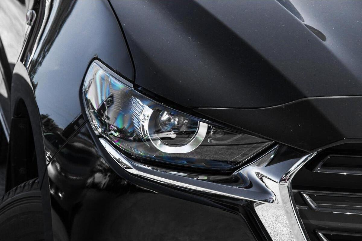 2024 Mazda BT-50 XT TF Auto 4x2 Dual Cab image 15