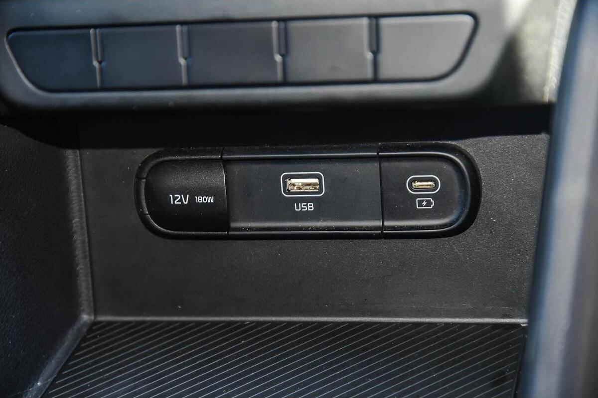 2024 Kia Sportage SX Manual FWD MY25 image 12