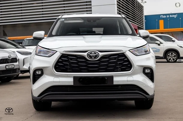 2021 Toyota KLUGER GX-2WD image 4