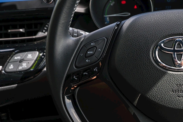 2023 Toyota C-HR Hybrid Koba 2WD image 16