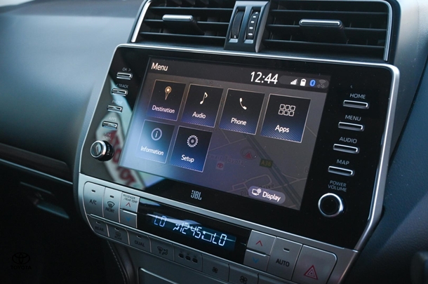 2021 TOYOTA Prado VX image 16