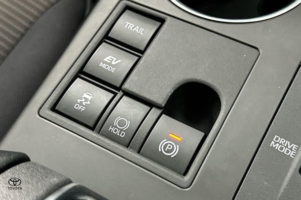 2024 Toyota Kluger Hybrid GX AWD image 27