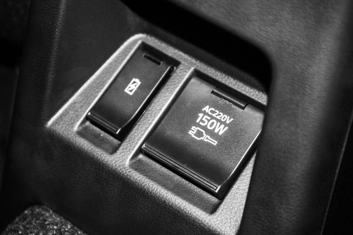 2024 Mitsubishi Pajero Sport Exceed QG Auto 4x4 MY24 image 16