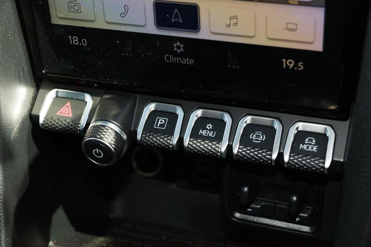 2024 Volkswagen Amarok TDI600 Style NF Auto 4MOTION Perm MY24 Dual Cab image 13