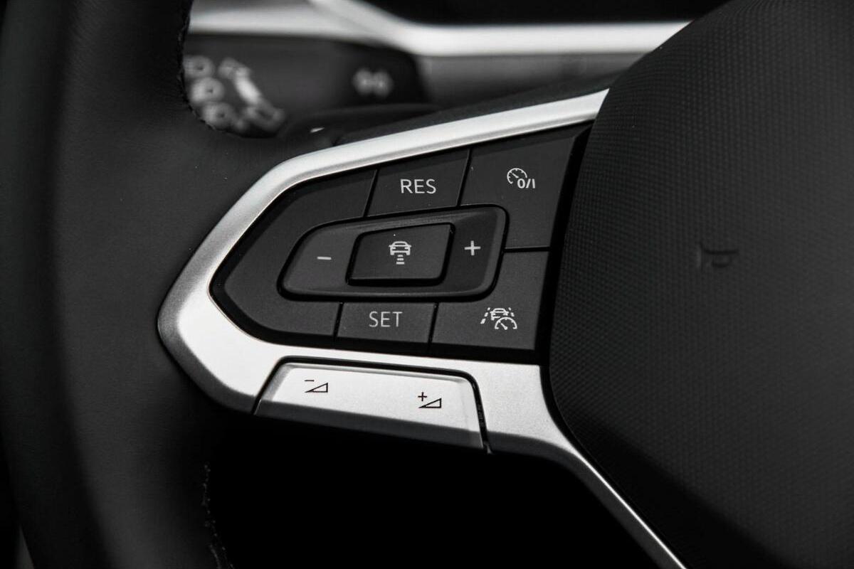 2024 Volkswagen T-Roc 110TSI Style D11 Auto MY24 image 14