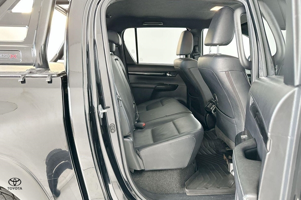 2019 Toyota Hilux Rugged X image 15