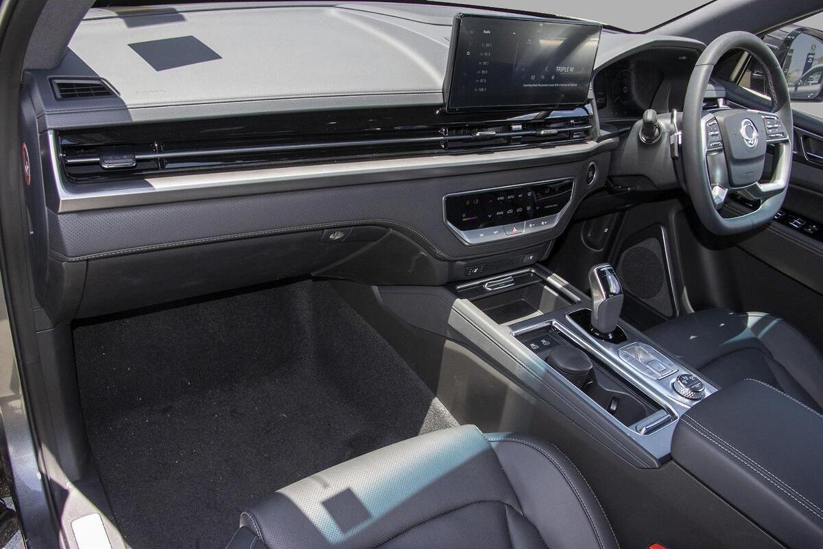 2025 KGM SsangYong Rexton Adventure Auto 4x4 MY24 image 7