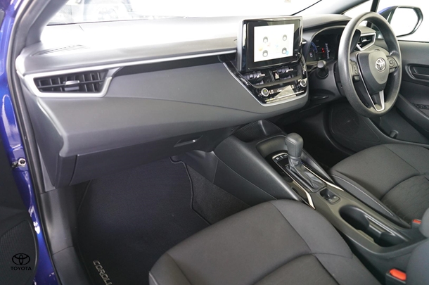 2023 Toyota Corolla Hatch Hybrid Ascent Sport image 20